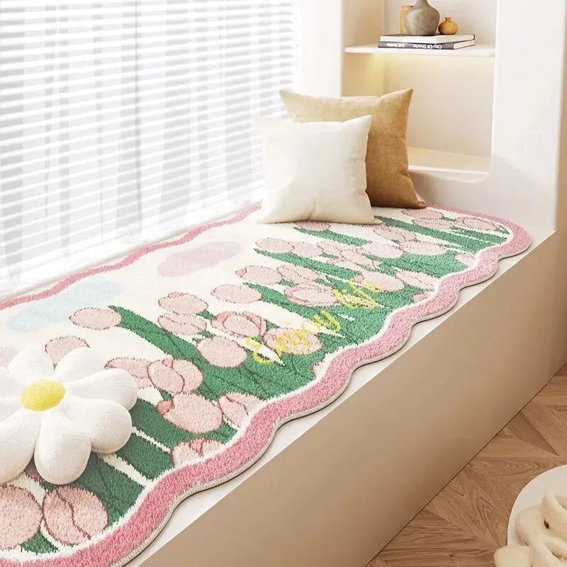 Cashmere Bloom: Elegant Tulips Rug for Timeless Comfort