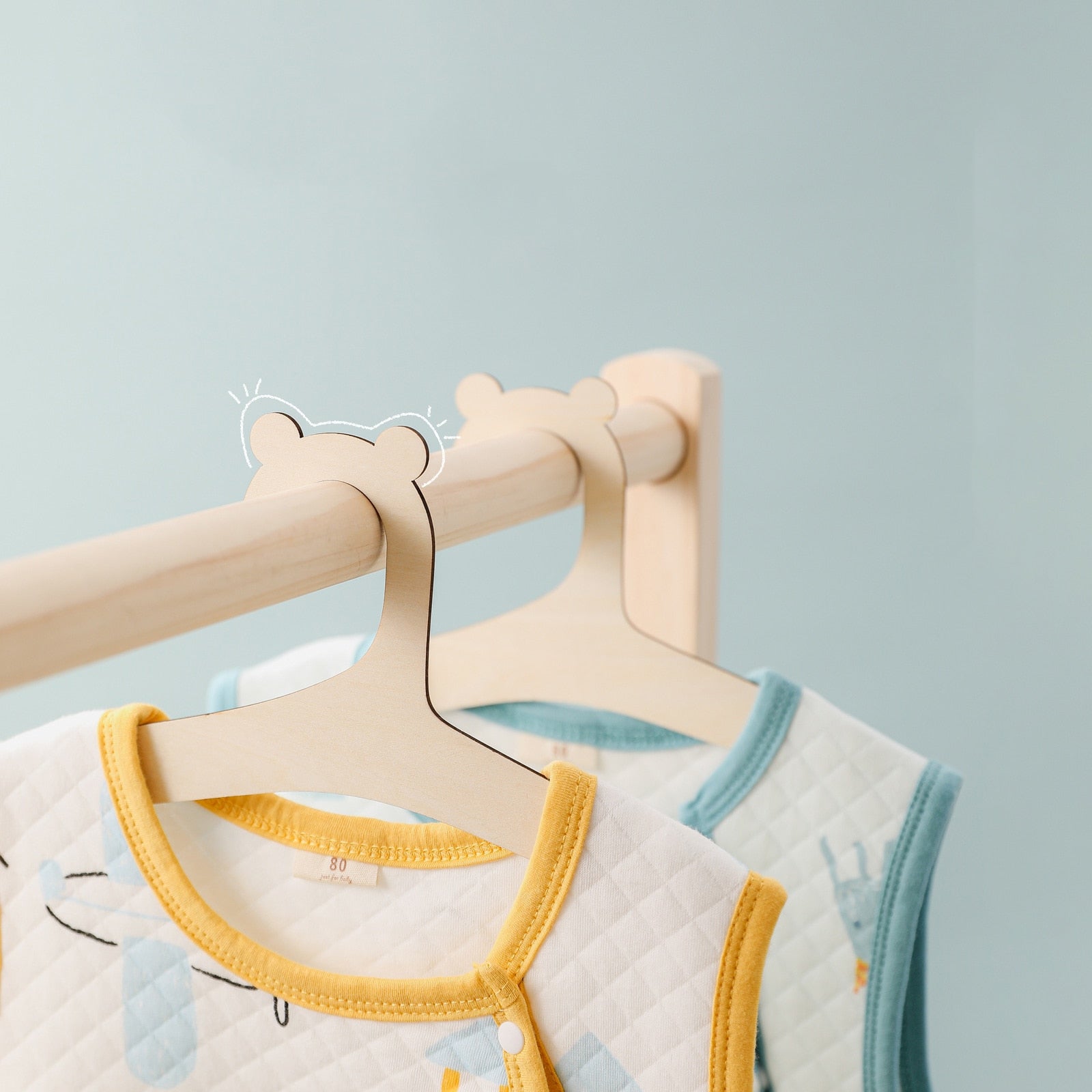 Quality Kids Hangers - Optimal Storage Solution