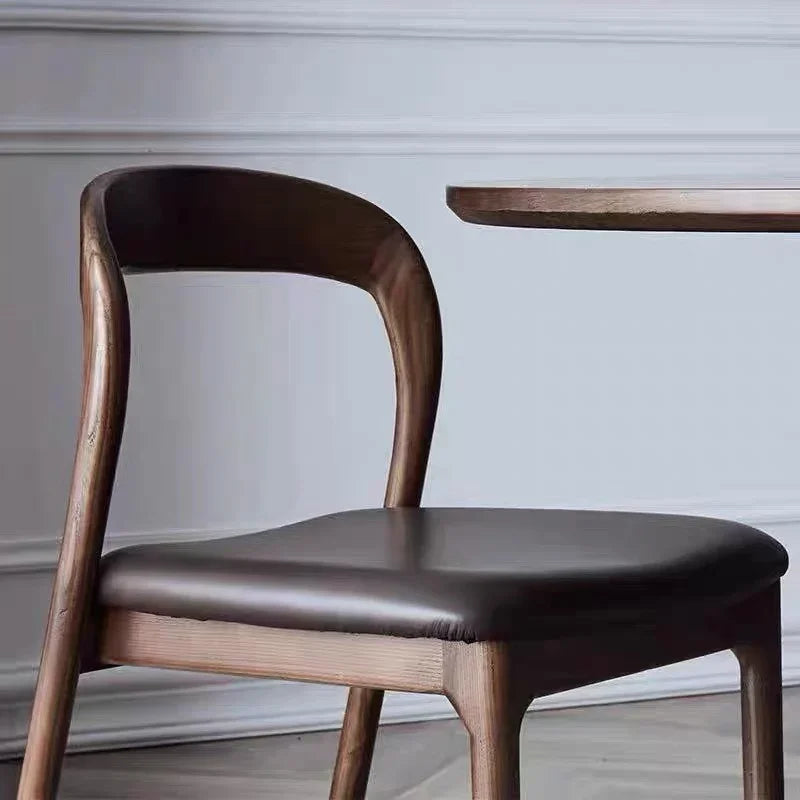 Chaise de salle à manger moderne et tendance italienne