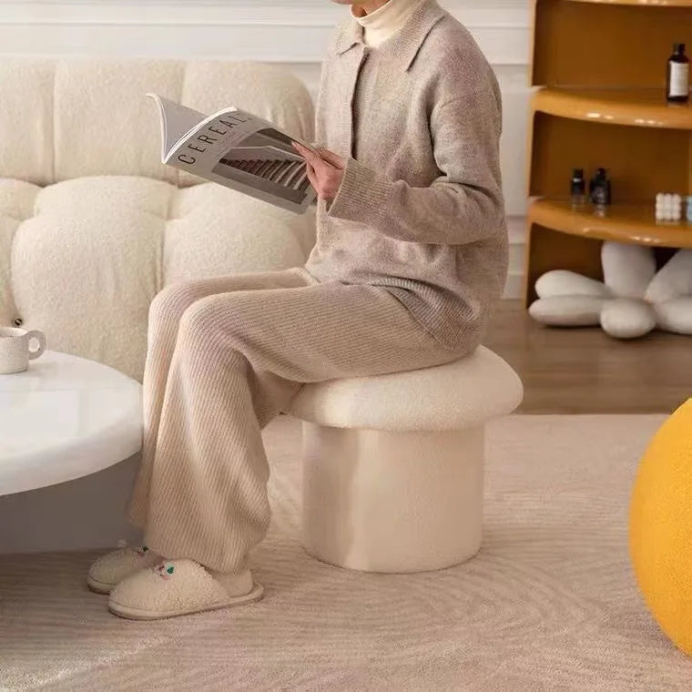 Mushroom Dressing Makeup Stool