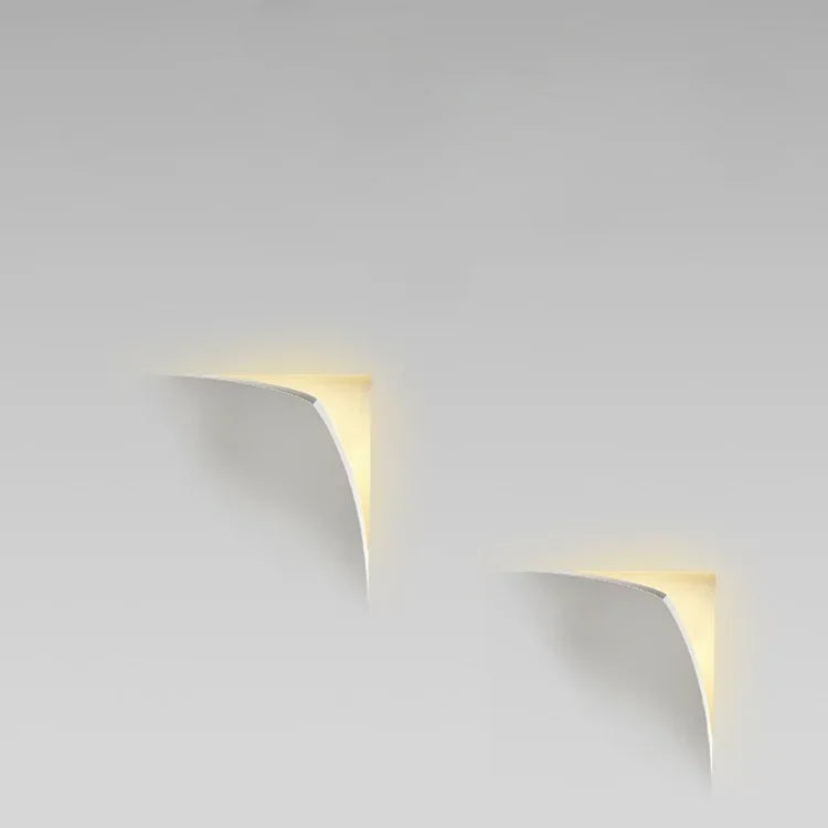 Creative Minimalistic Edge Wall Light - Pack of 2