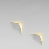 Creative Minimalistic Edge Wall Light - Pack of 2