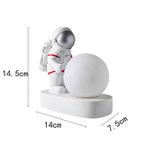 Astronaut Model Night Light Resin Bedside Table Lamp