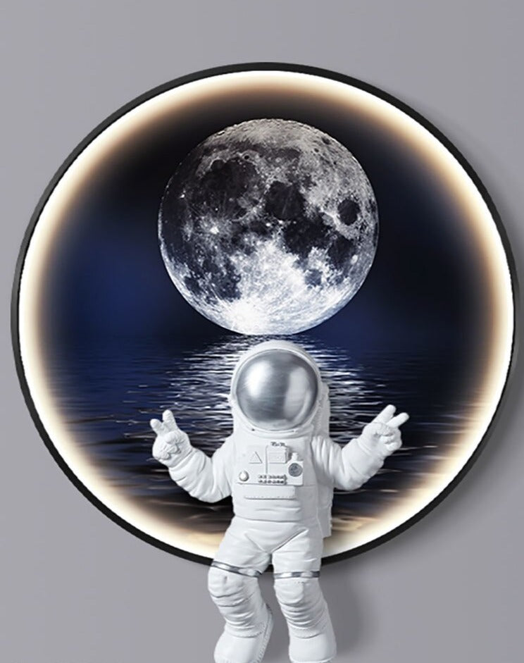 Applique Murale Astronaute sur Lune : Illuminée par l'Espace