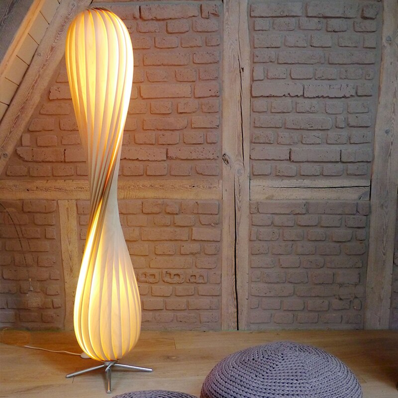 Lampadaire en bambou - Illuminez votre espace