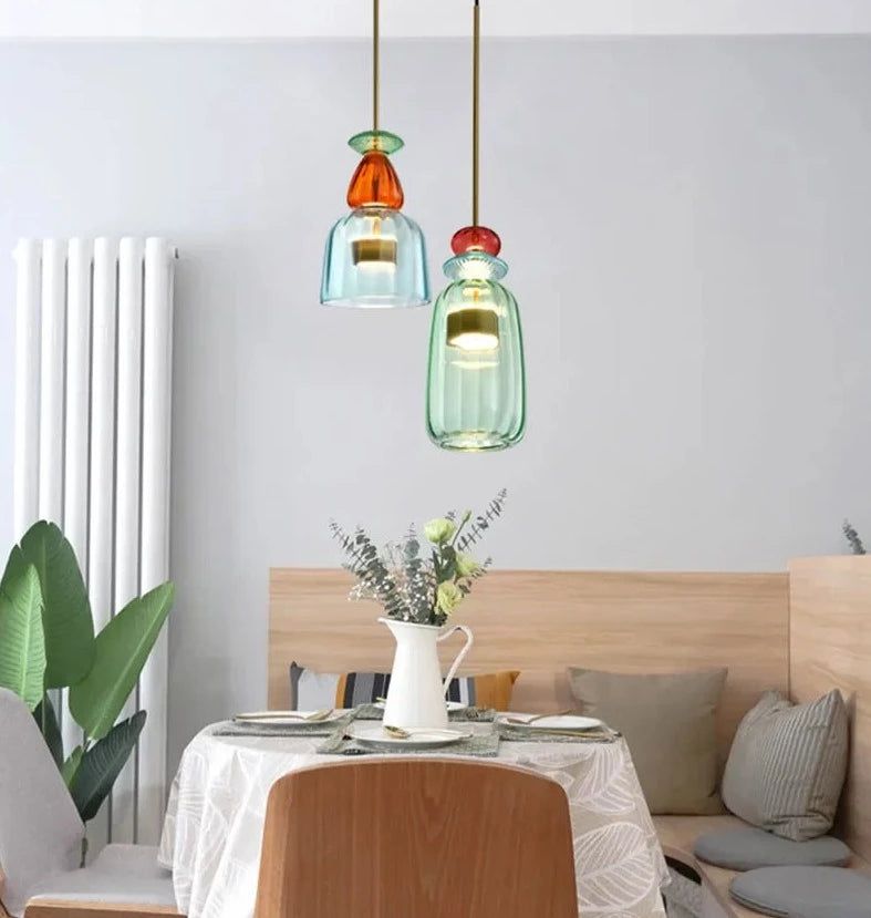 Lampes suspendues LED en verre coloré - Illuminez votre espace avec élégance