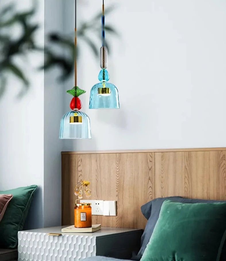 Lampes suspendues LED en verre coloré - Illuminez votre espace avec élégance