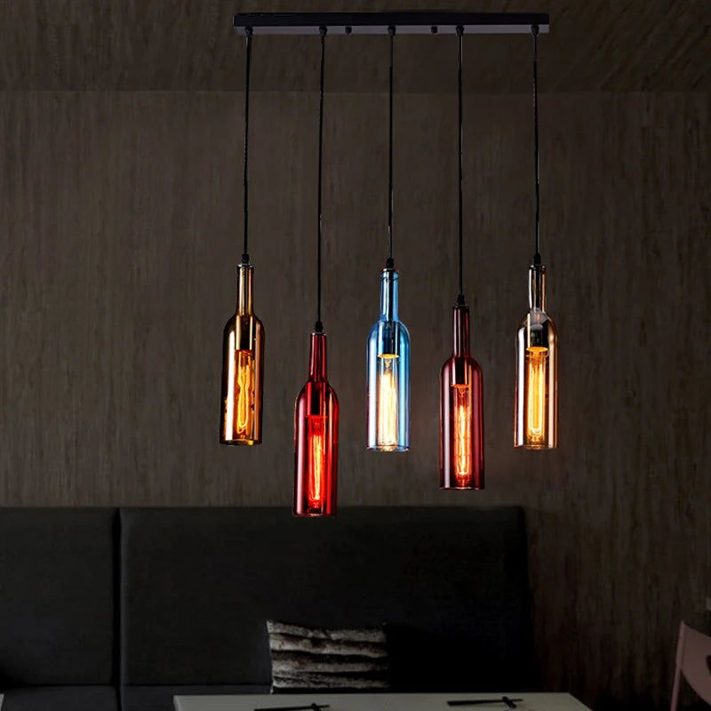 Élevez votre décor avec la suspension LED créative en forme de bouteille de vin