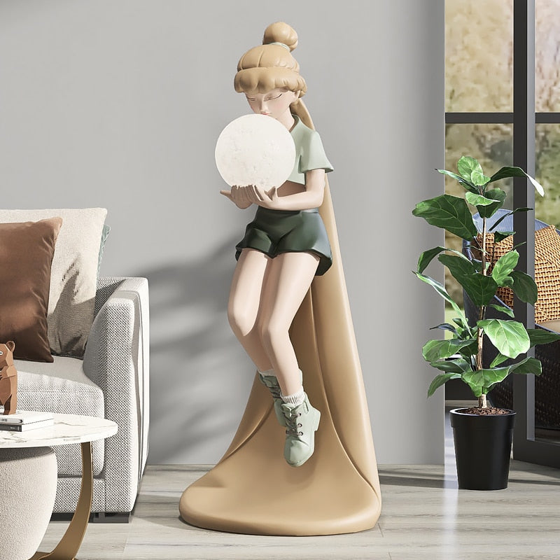 Fashion Girl Figure Statue Sculpture Ornament