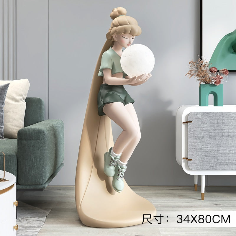 Fashion Girl Figure Statue Sculpture Ornament