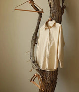 Kleiderbügel aus echtem Leder und massivem Eichenholz