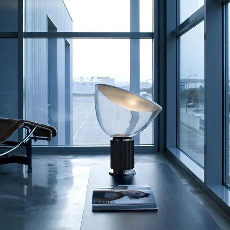 Italienische Flos Radar LED-Lampe mit Glasschirm