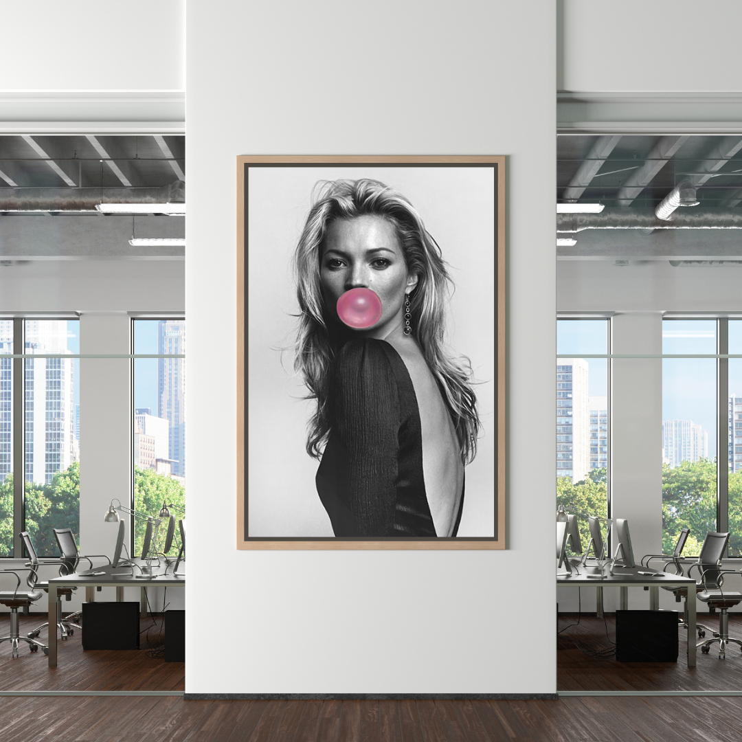 Kate Moss Chewing Gum Art: Explore Unique Masterpieces