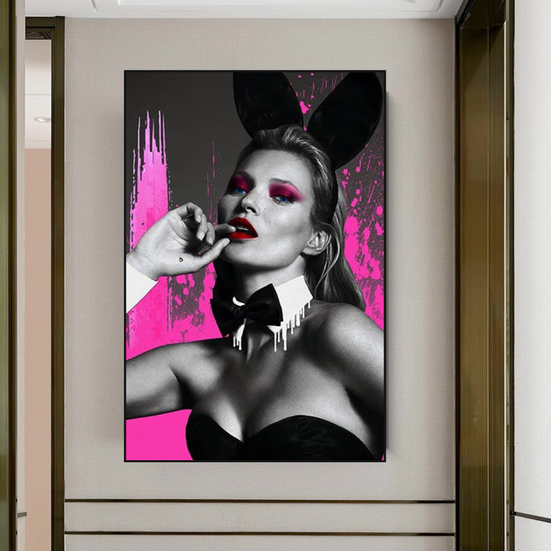 Kate Moss Pink Bunny Poster - Impression d'art en édition limitée