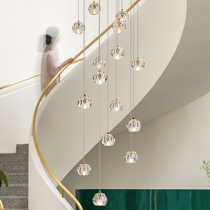 Lustre d'escalier en cristal de luxe - forme de football