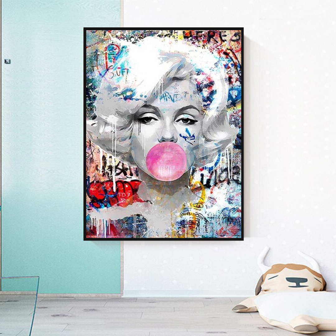 Marilyn Monroe Bubble: Stunning Tribute to the Iconic Beauty