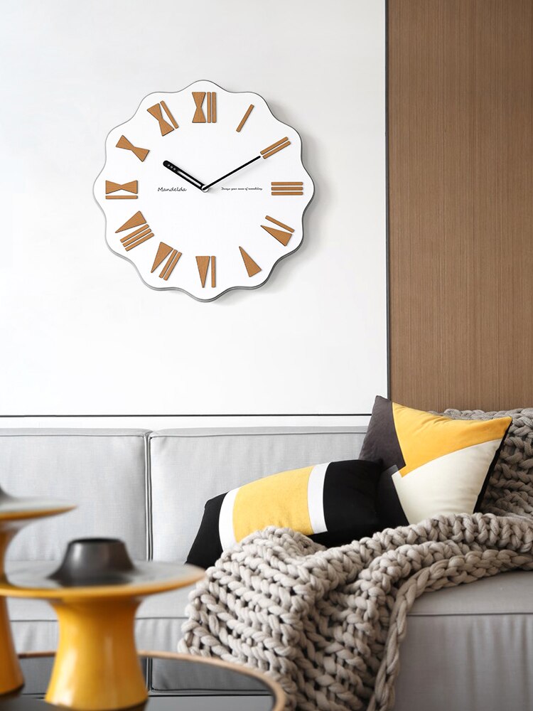 Nordic Light Luxury Clock