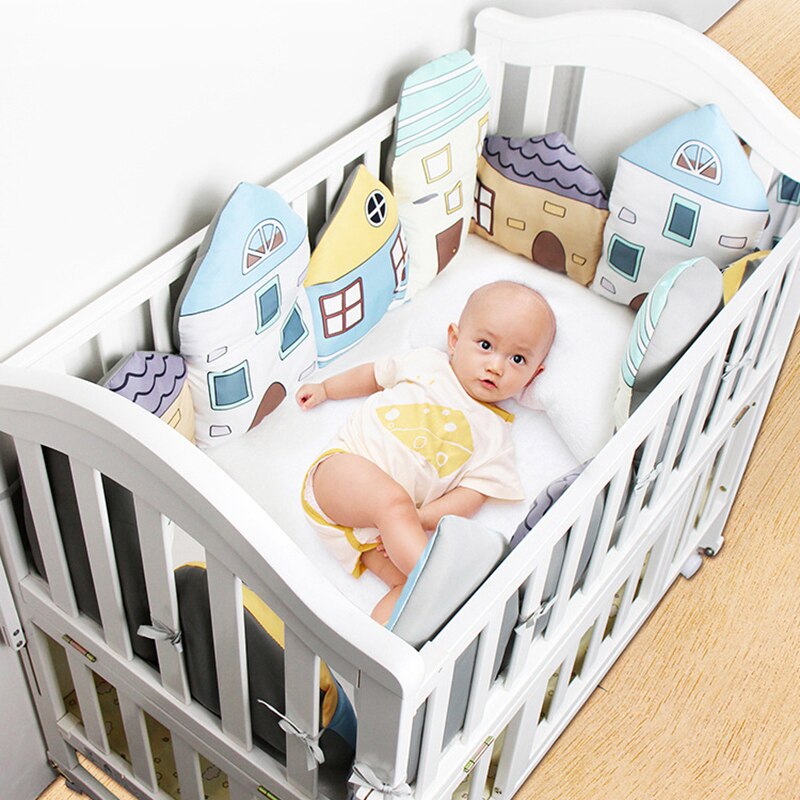 Tour de lit en peluche pour bébé, thème maison pour garçons