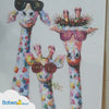 Lustige Giraffe mit Sonnenbrille auf Leinwand 