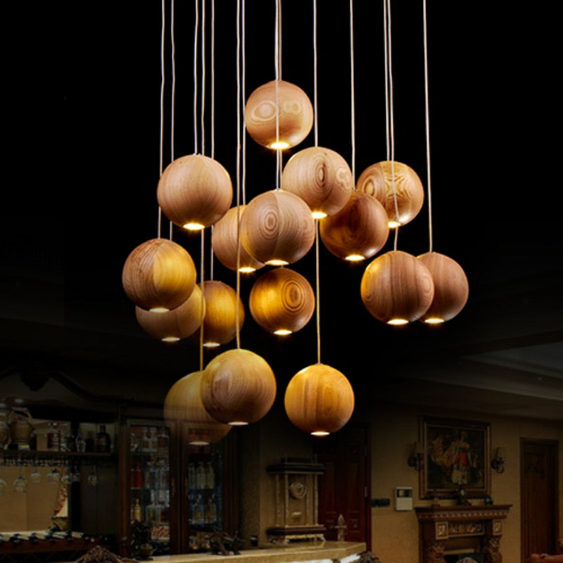 Suspension globe en bois : éclairage élégant