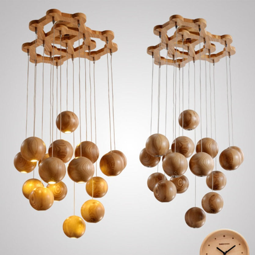 Suspension globe en bois : éclairage élégant